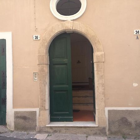 Bed & Breakfast Castello Aragonese Geata Exterior foto