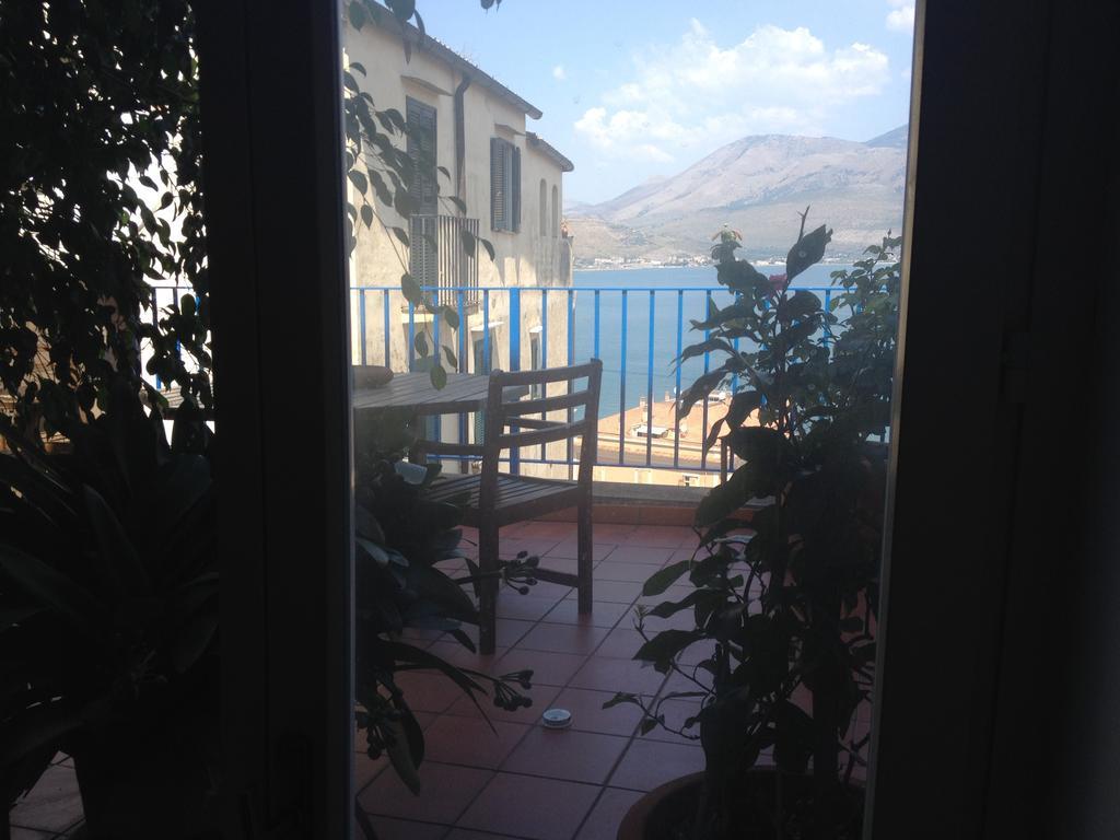 Bed & Breakfast Castello Aragonese Geata Exterior foto