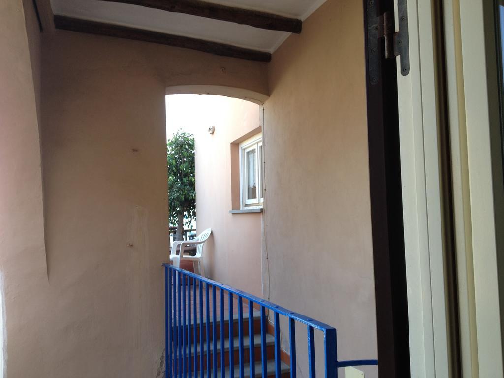 Bed & Breakfast Castello Aragonese Geata Exterior foto