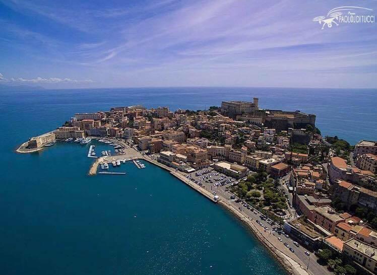 Bed & Breakfast Castello Aragonese Geata Exterior foto